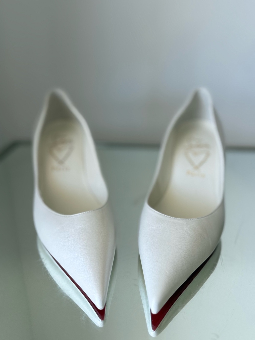 Christian Louboutin White Pointed-Toe Pumps with Red Heel - Picture 6 of 14